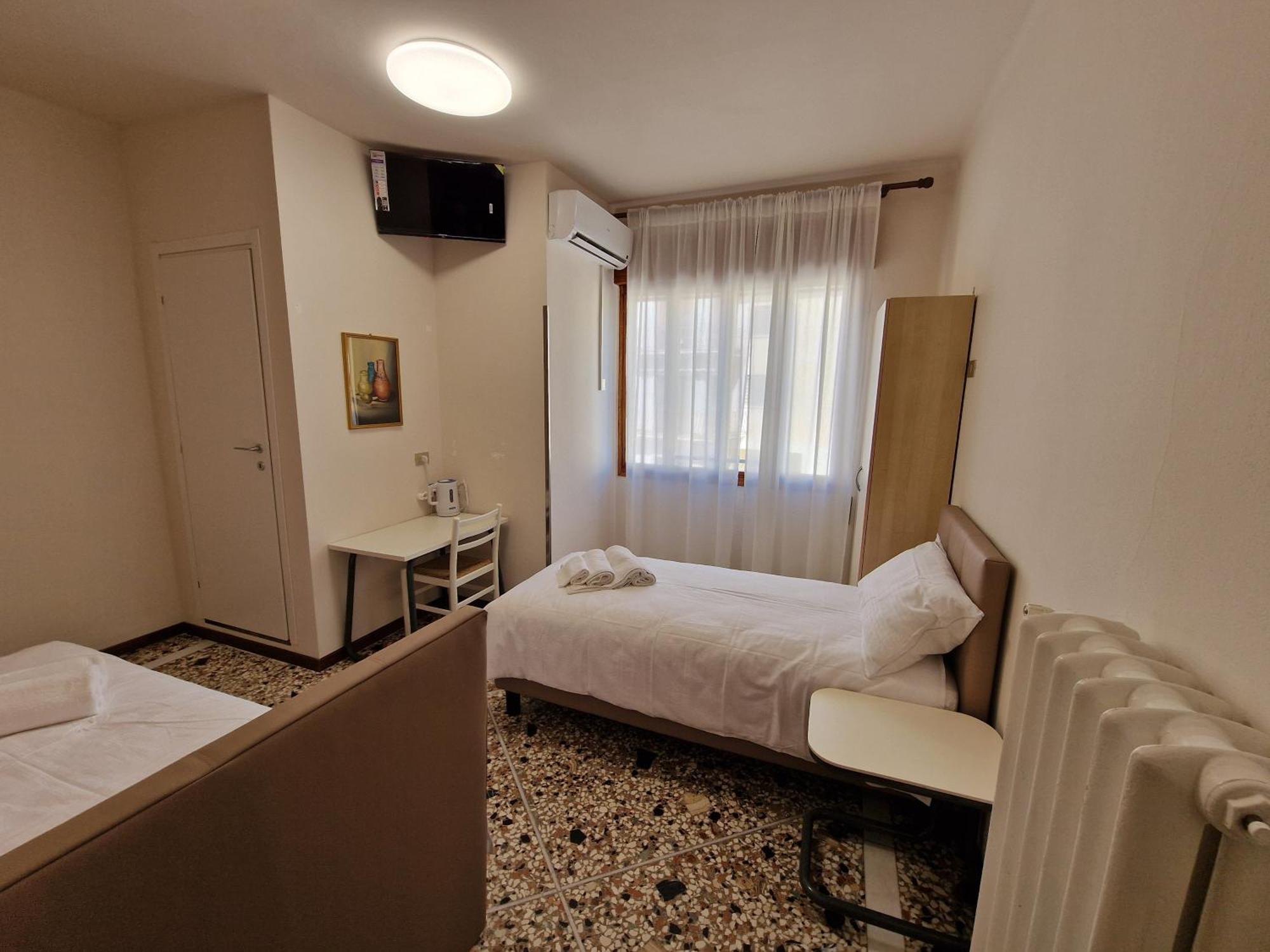 Hotel D'ambros - Casa Belfiore Group *